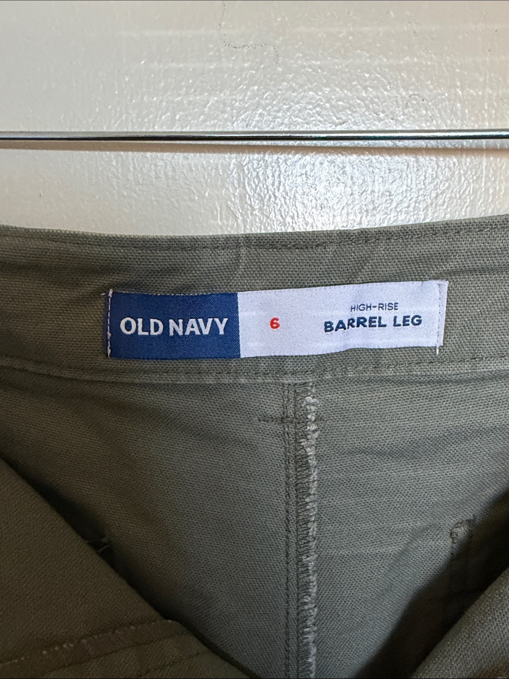 Women's High-Waisted Canvas Barrel Ankle Pants - Picture 5 of 8